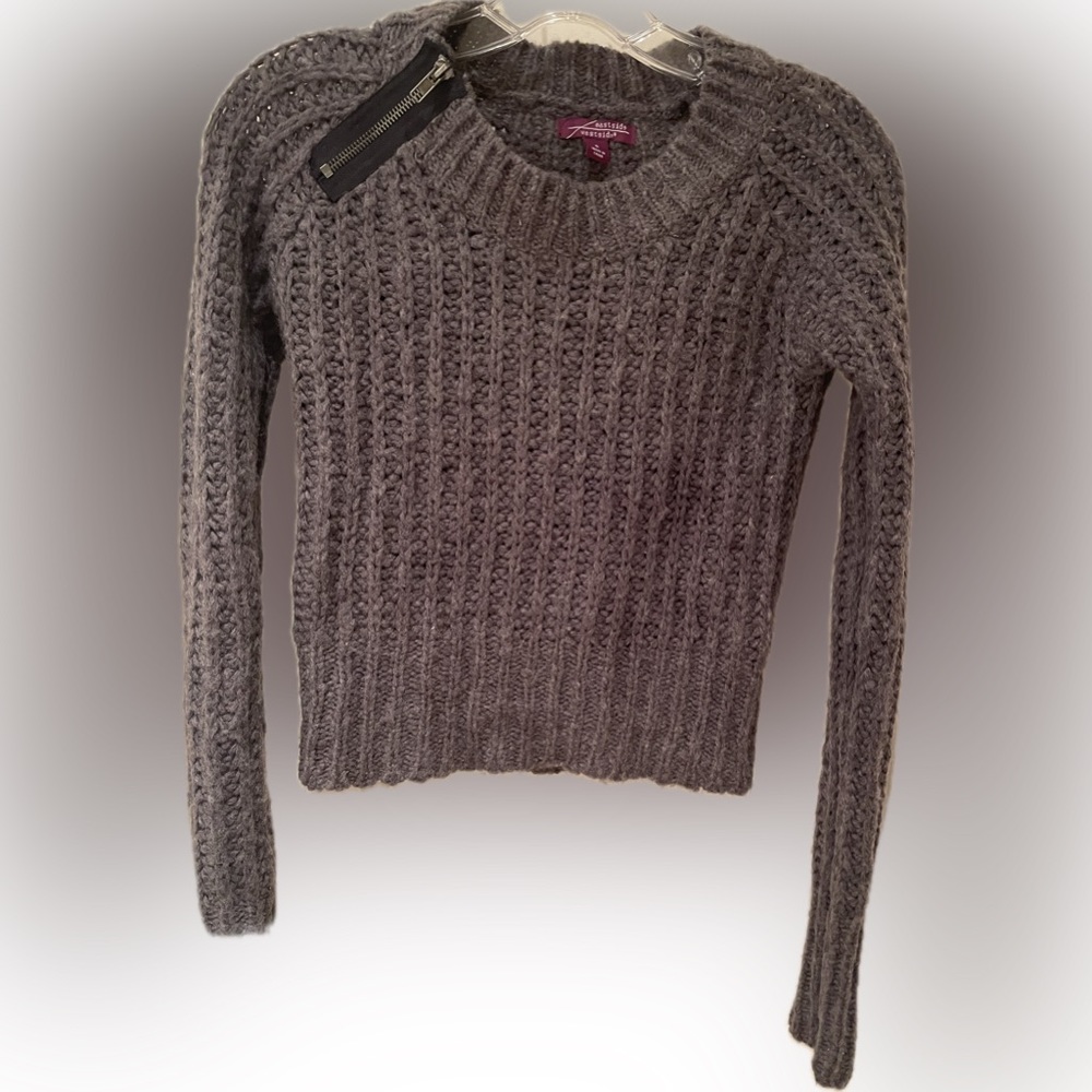 Eastside/ Westside Womens Cropped Knit Sweater